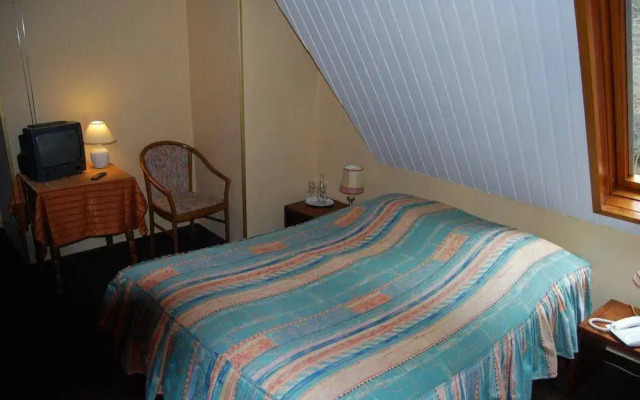 Hostellerie La Villa Des Roses
