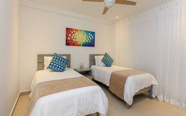 IT Luxury Condo by Tripintravel