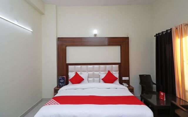 Oyo 26757 Mds Residence