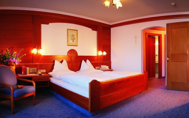 Gartenhotel Linde