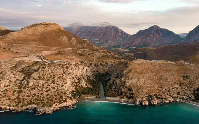 Seaside Oasis Near Heraklion Villa Maro IV Suite