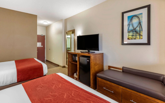 Comfort Suites Near Six Flags Magic Mountain