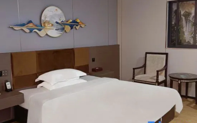 Yuechao Extreme Hotel (Guangzhou Zengcheng Xintang South Station Store)