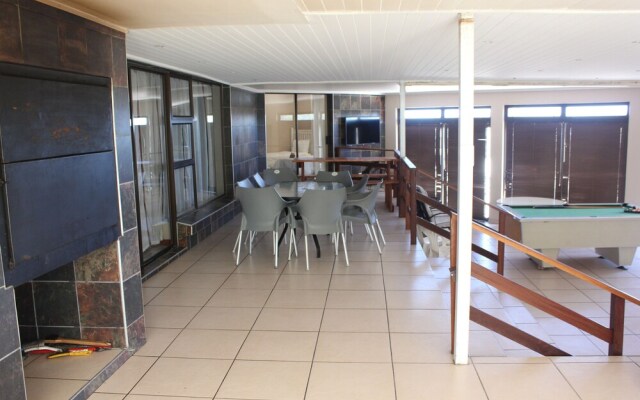 8 Vila Self Catering