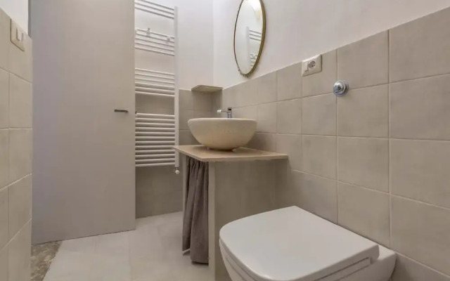 2082 Casa Gegè