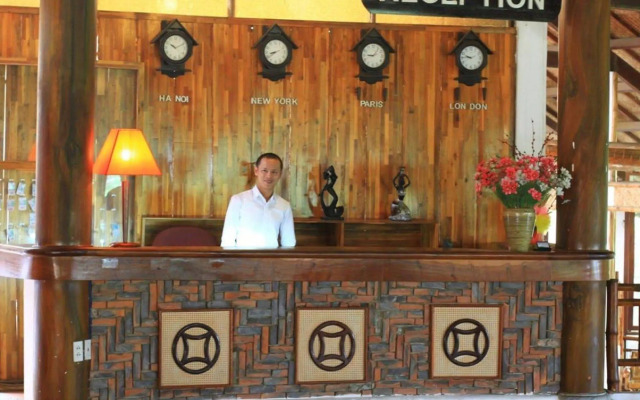Waterside Resort  Spa Hoi An