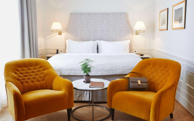 Hotel Diplomat