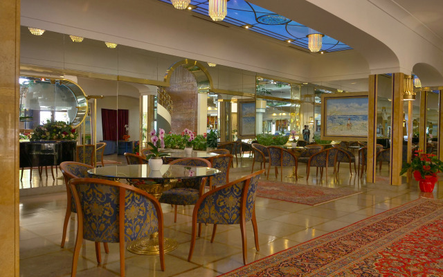 501 Hotel