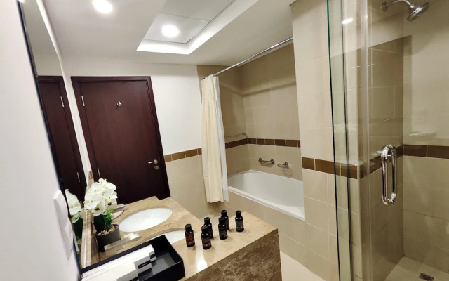 Lux BnB I 29 BLVD Burj & Fountain Views