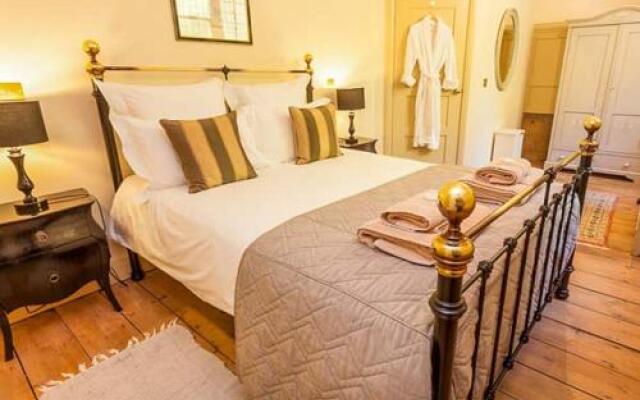 Greystead Old Church