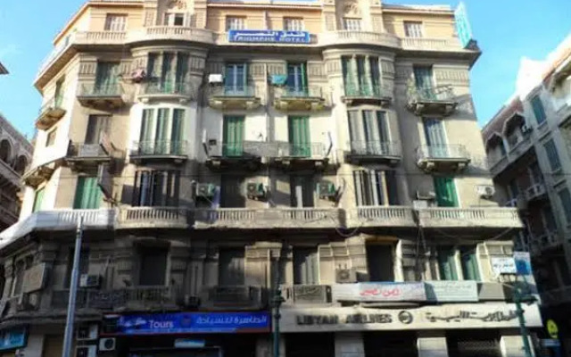 Triomphe Hotel