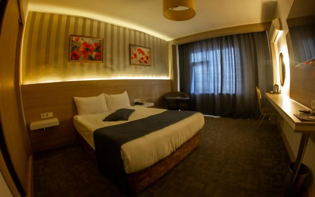 Baykara Hotel