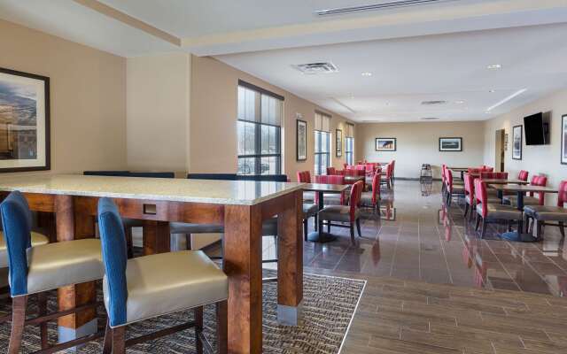 Comfort Inn & Suites Zachary