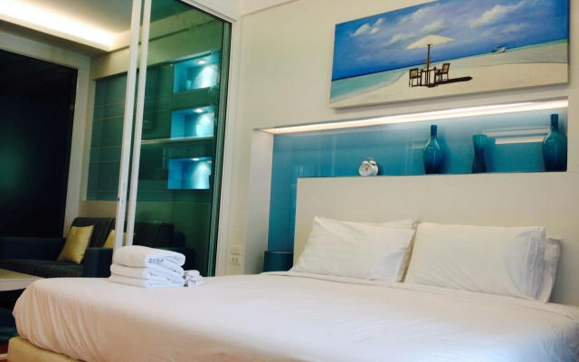 View Talay 6 Condominium by Honey