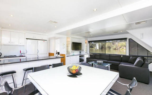 Mildura Houseboats