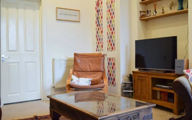 2 Bedroom Apartment With Private Garden