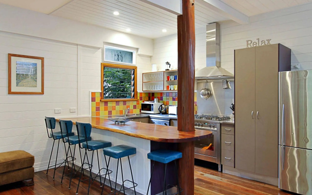 A PERFECT STAY - Longhouse
