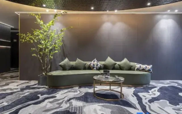 Lefu Design Hotel (Zhanjiang Dingsheng Plaza Huaduhui Branch)