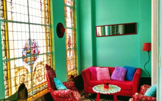 Casa Reina Palermo Queens