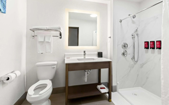 SureStay by Best Western Groves