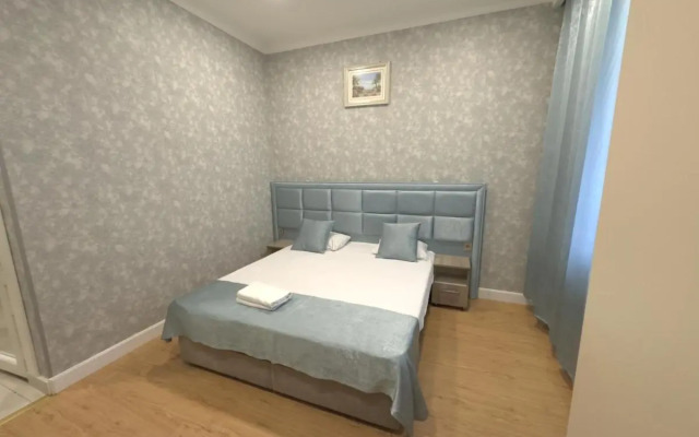 Eleon Hotel