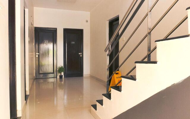 FabHotel The X and Z Calangute