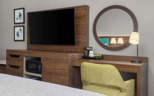 Hampton Inn by Hilton Kingston