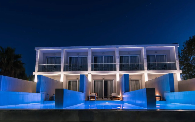 Belussi Beach Hotel & Suites