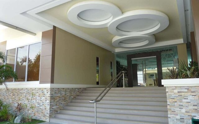 Circle Inn Iloilo City Center
