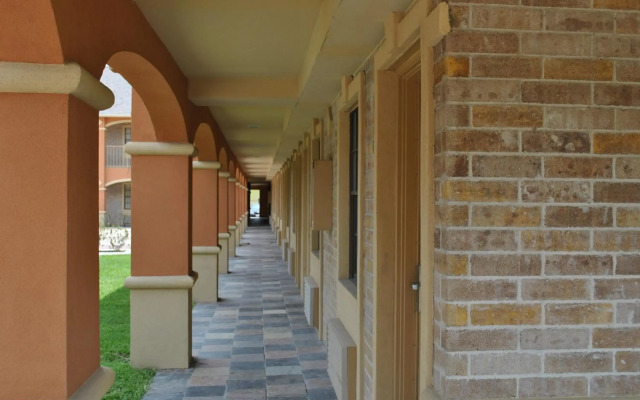 Executive Inn