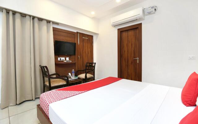 OYO 16724 Hotel Atlante