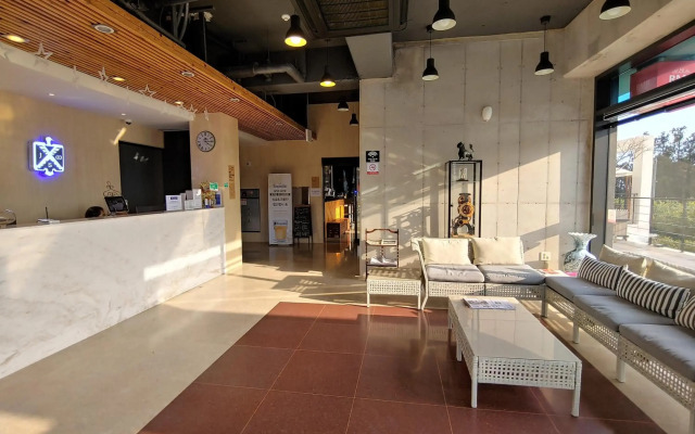 Hotel stay interview Jeju