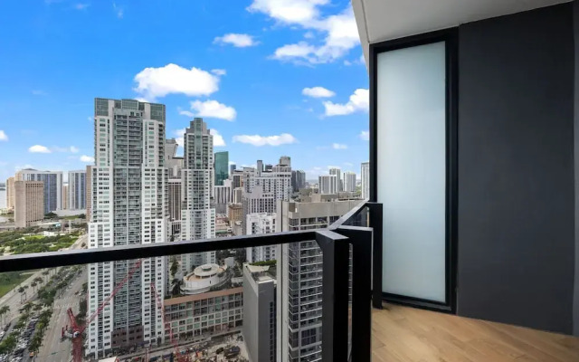 Luxury Studio Panoramic Outlook