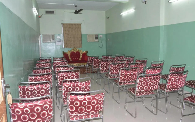 Hotel Naveen Residency – Business – Darbhanga