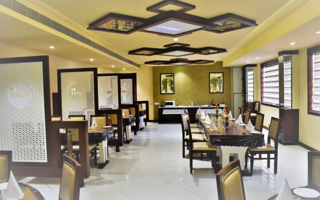 Hotel Ashish Continental