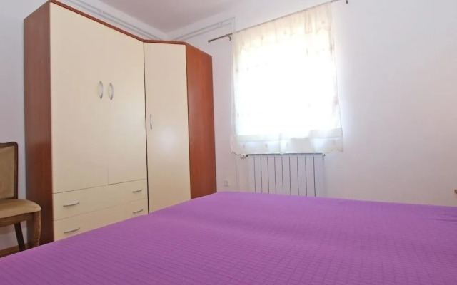 Apartment 1406 (No Front Desk,Contact The Property Five Days In Advance)