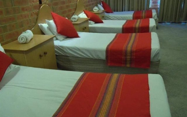 Pooraka Motor Inn