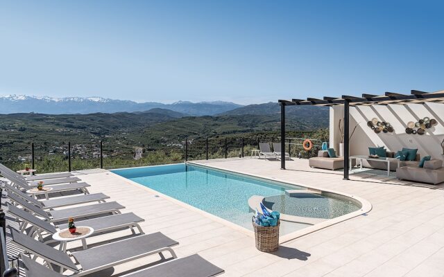 ZENtrum Holidays Crete | Villa Asteri