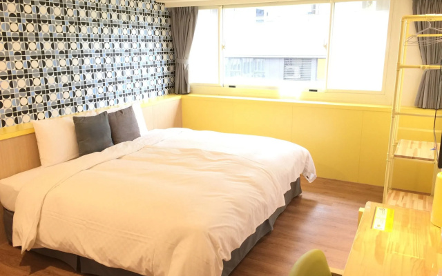 Click Hotel - Ximending Branch