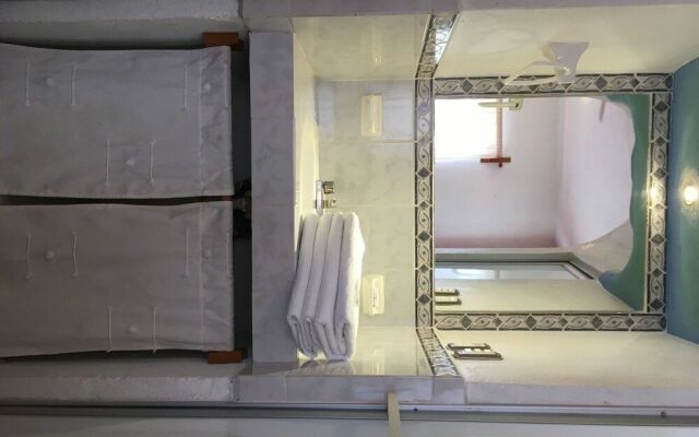 Hotel Rocinante