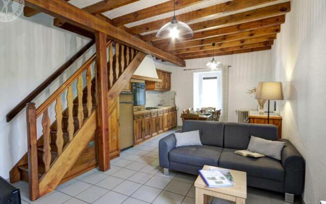 Gite Apinac, 3 pièces, 4 personnes - FR-1-496-122