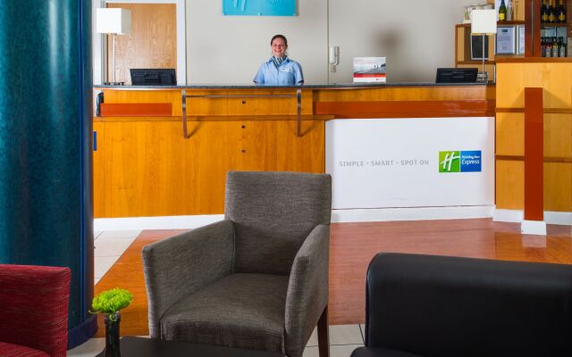 Holiday Inn Express Cardiff Bay by IHG