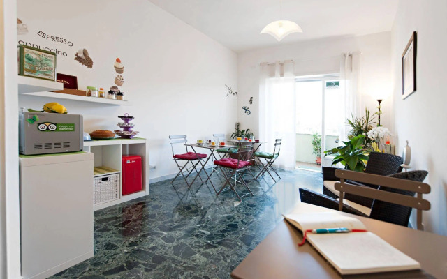 Take It Easy Roma Guest House