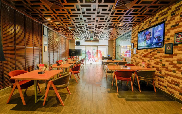 Mercure Dubai Barsha Heights Hotel Suites And Apartments