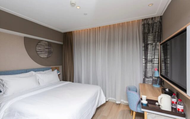 Homeinn · neo (Suzhou Guanqian Street Renmin Road)