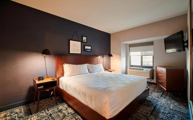 Four Points by Sheraton Cleveland-Eastlake