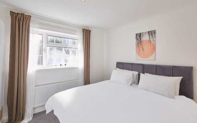 Host & Stay - Dacama at Dene Grove