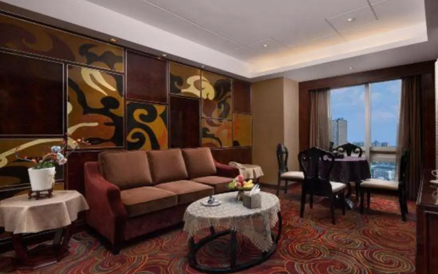 Hunan Huatian Hotel