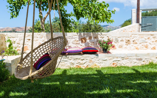 ERONDAS Cretan Country Villas