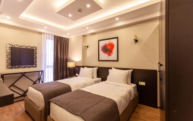 Lilium Luxury Suites